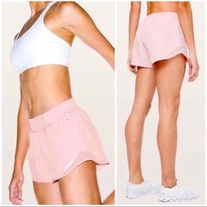 Lululemon dusty pink Hottie hot 4”